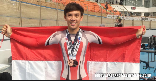 Profil Bernard Benyamin van Aert